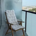 Na Outra Margem Apartment