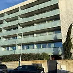 Na Outra Margem Apartment